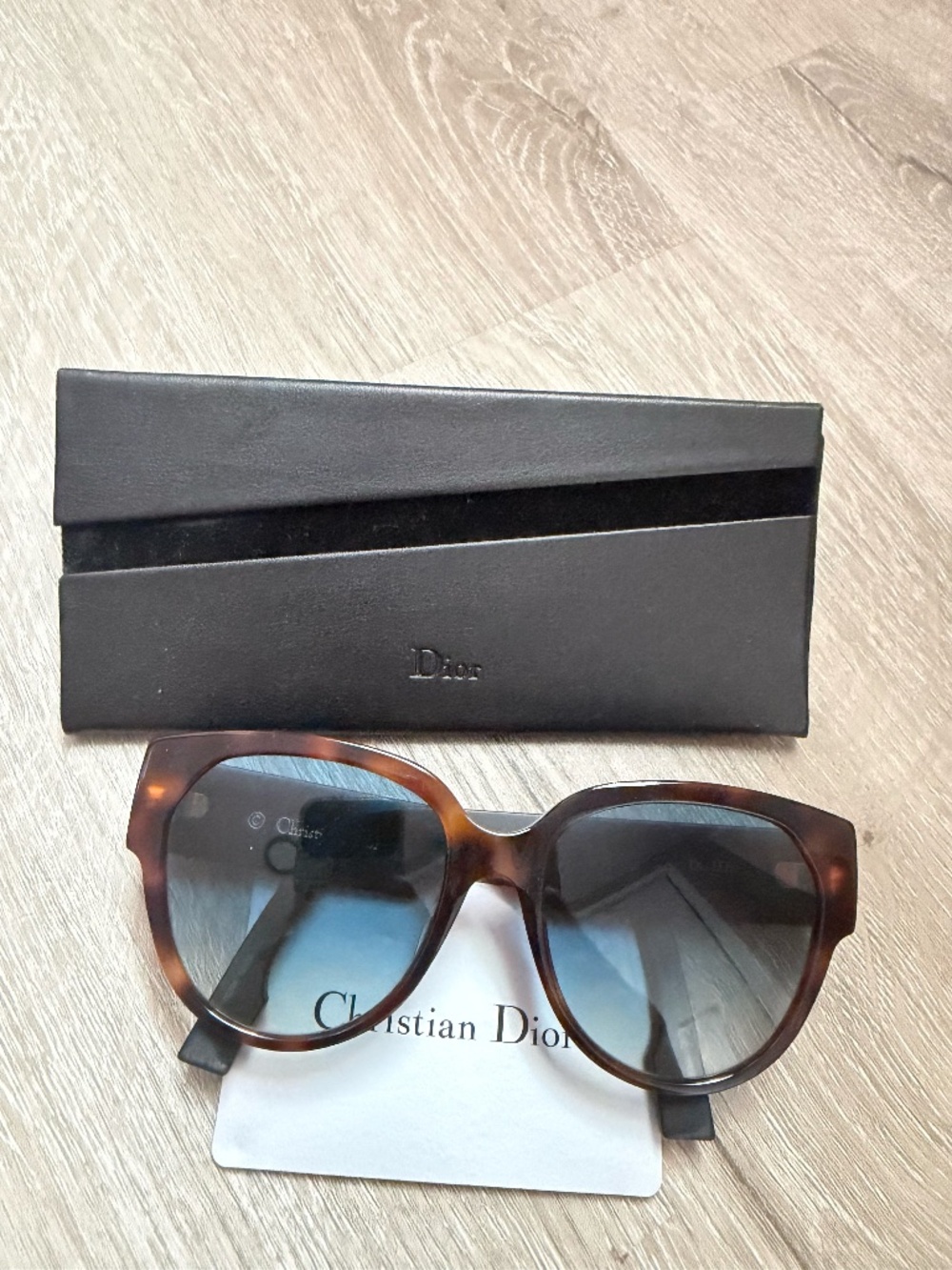 Dior Wildior BU Sunglasses brand new